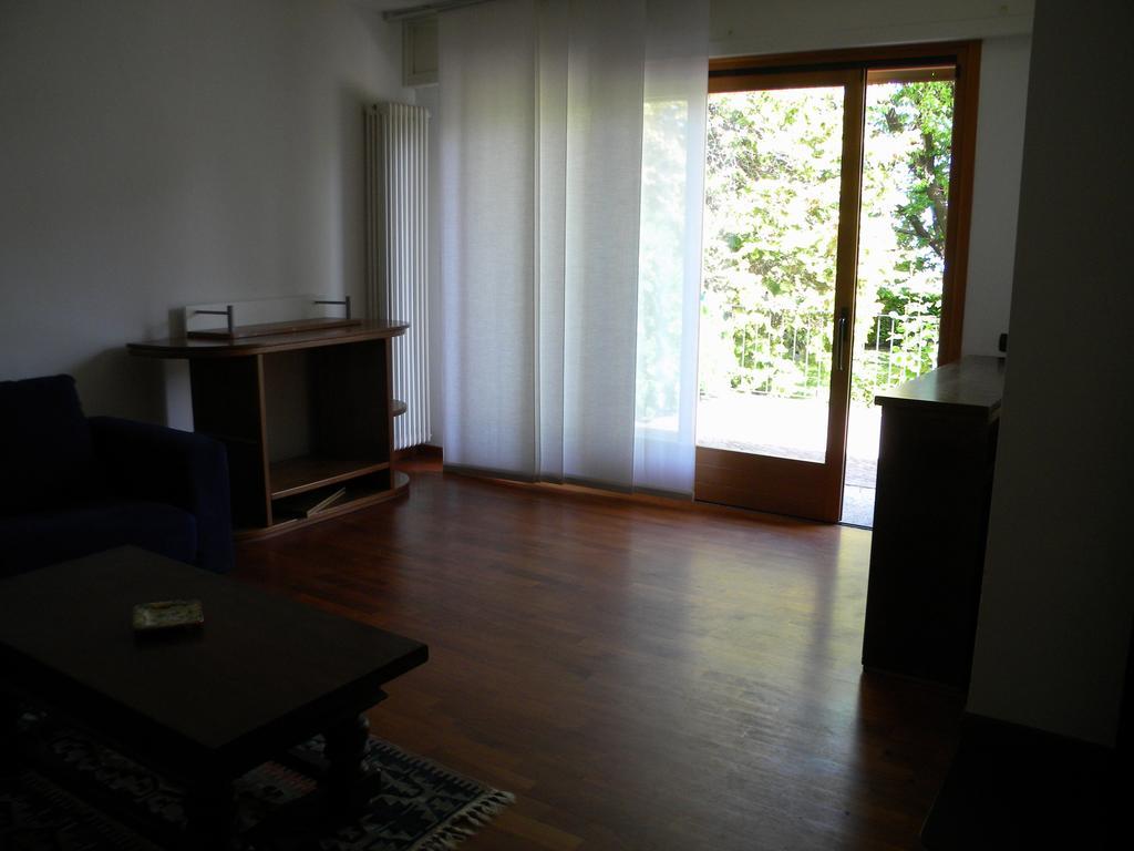 Villa Daniela Lesa Zimmer foto